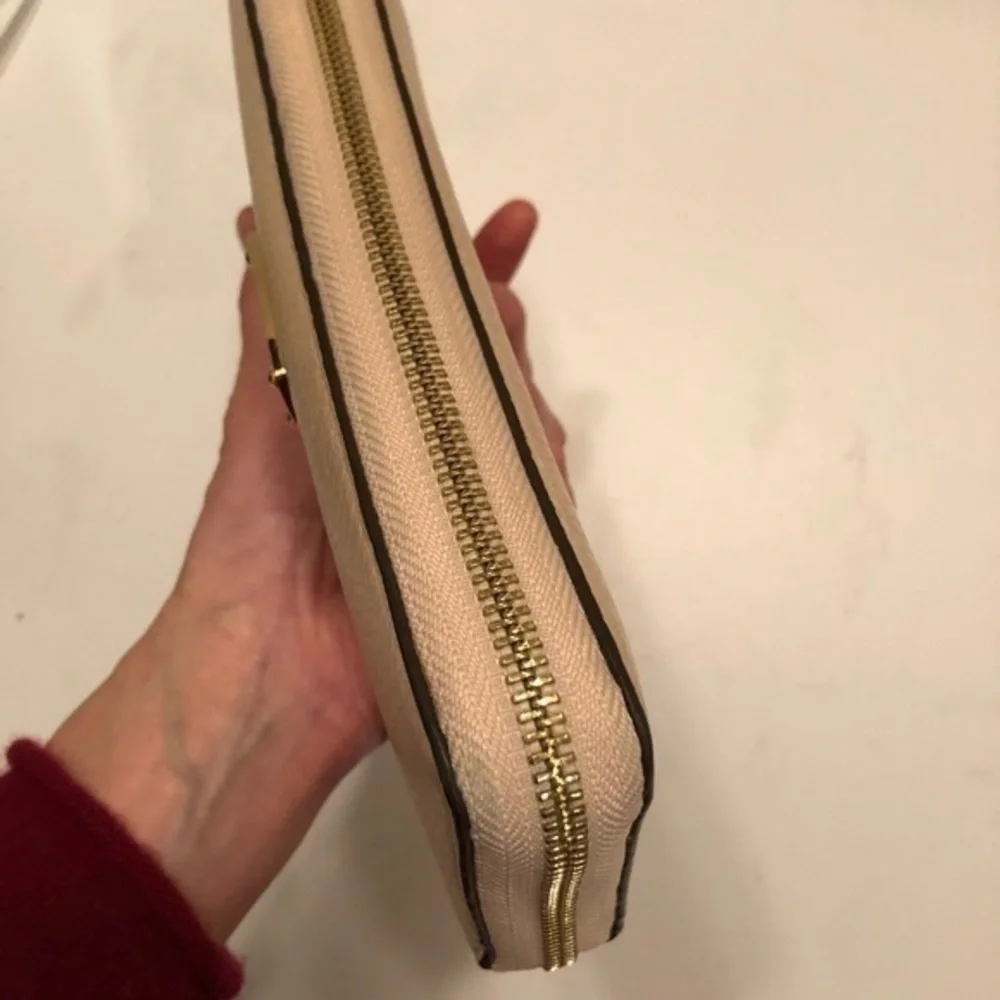 Michael kors leather wallet clutch light pink
